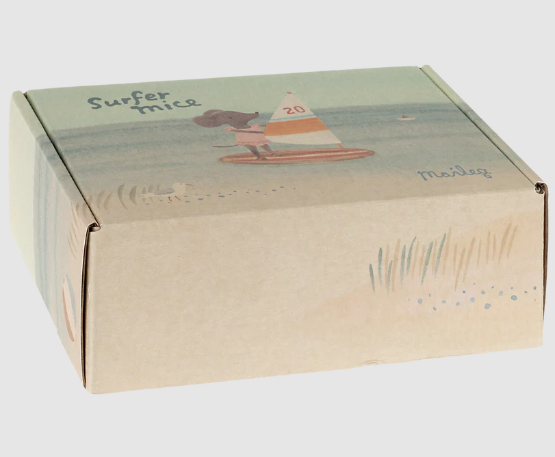 17-2104-00 SURFER LITTLE SISTER packaging